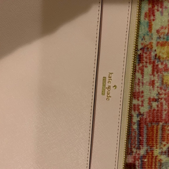 Kate Spade Crossbody - Picture 2 of 5